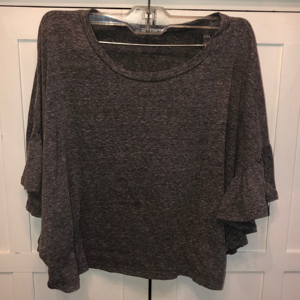 Soprano Ruffle-Sleeved Tee